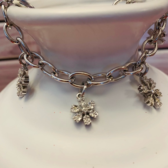 Dainty Silver Tone Snowflake Charm Bracelet - Picture 3 of 9
